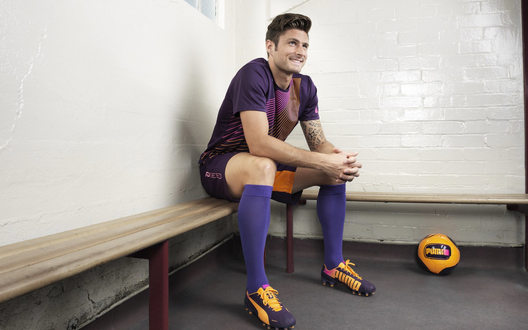 开云电竞账号入口-体育新闻中心与高校建立战略合作关系，体育新闻专题报道